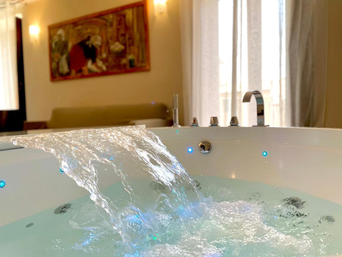 Residenza Il Barone Bed & Breakfast Тропеа Екстериор снимка